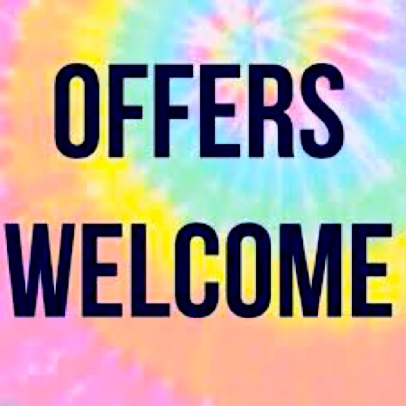 Welcome to my closet! - Picture 1 of 1